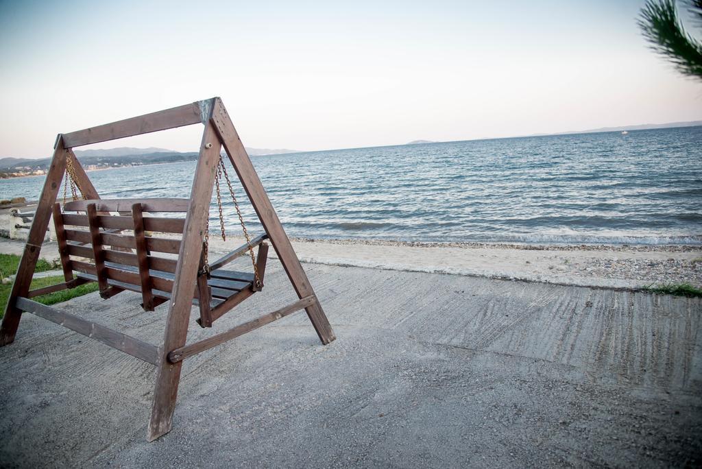On The Wave Studios Sithonia Exterior foto